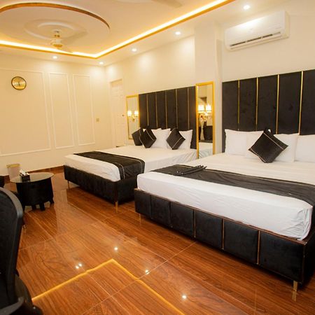 Hotel White Season Gulberg ลาฮอร์ ภายนอก รูปภาพ