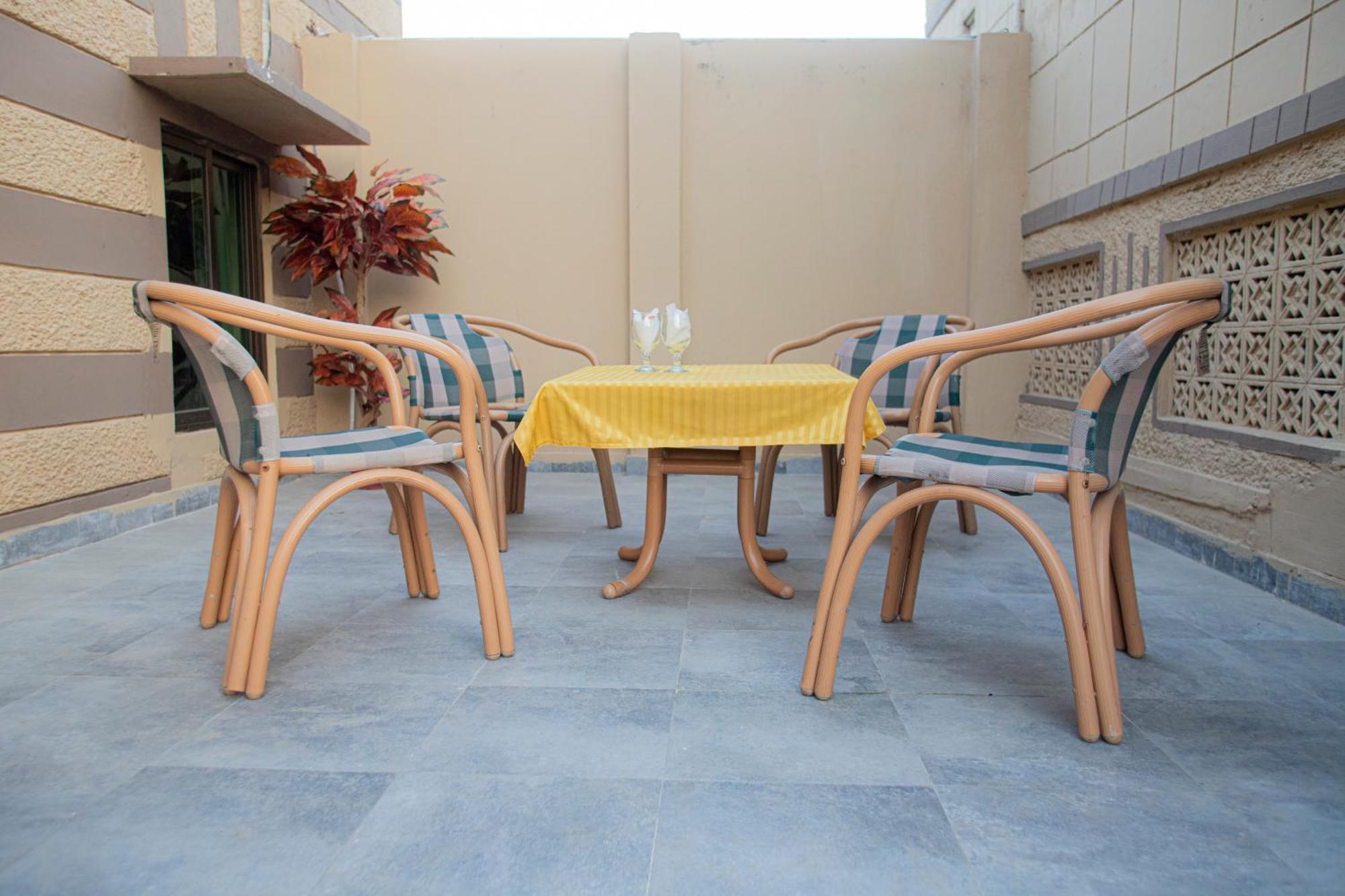 Hotel White Season Gulberg ลาฮอร์ ภายนอก รูปภาพ